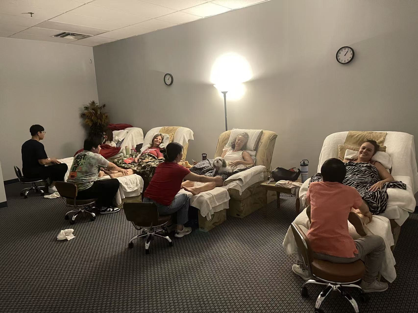 Reflexology lounge with recliner chairs